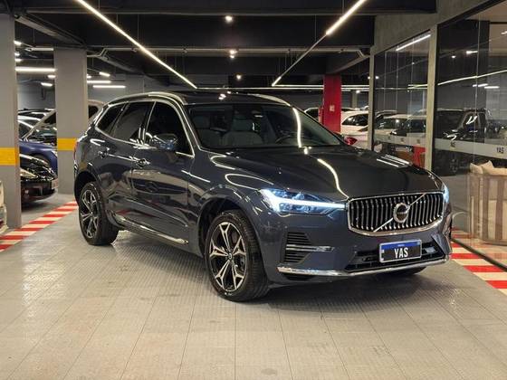 VOLVO XC60 2.0 T8 RECHARGE R-DESIGN AWD GEARTRONIC VOLVO XC60 2.0 T8 RECHARGE R-DESIGN AWD GEARTRONIC